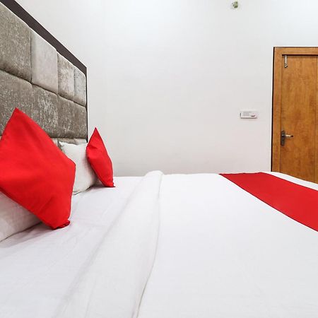 Hotel O Taj Royal Tājganj Eksteriør bilde